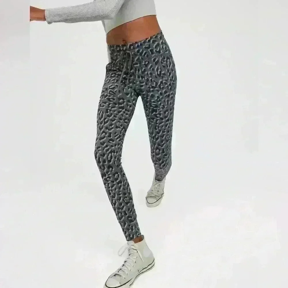 Aerie offline Jacquard Peak Legging sz S NWOT